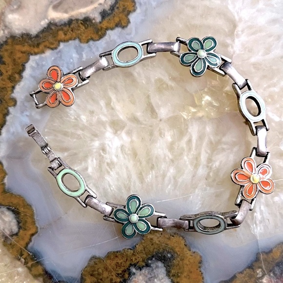 Jewelry - Orange/ Green Sterling Silver Chain Link Flower Bracelet